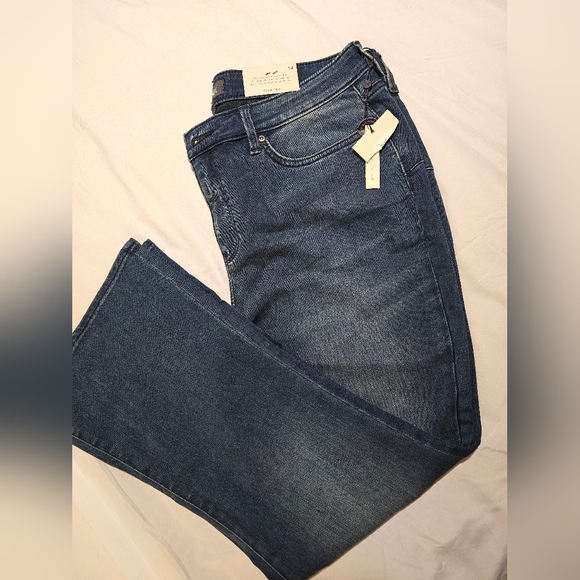 NYDJ Denim - NWT NYDJ ANKLE FLARE JEANS